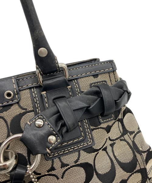 COACH（コーチ）COACH (コーチ) シグネチャー　バッグ ベージュの古着・服飾アイテム