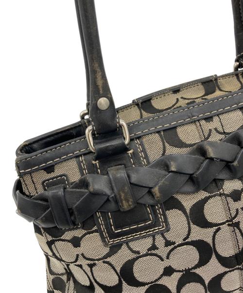 COACH（コーチ）COACH (コーチ) シグネチャー　バッグ ベージュの古着・服飾アイテム