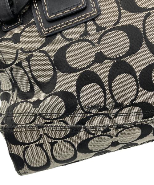 COACH（コーチ）COACH (コーチ) シグネチャー　バッグ ベージュの古着・服飾アイテム