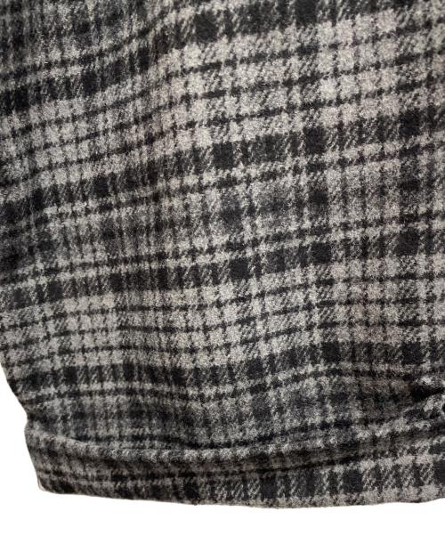 GRAMICCI（グラミチ）GRAMICCI (グラミチ) ウールブレンドタックテーパードパンツ グレー サイズ:ASIA　Lの古着・服飾アイテム