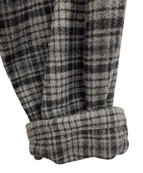 GRAMICCI（グラミチ）GRAMICCI (グラミチ) ウールブレンドタックテーパードパンツ グレー サイズ:ASIA　Lの古着・服飾アイテム