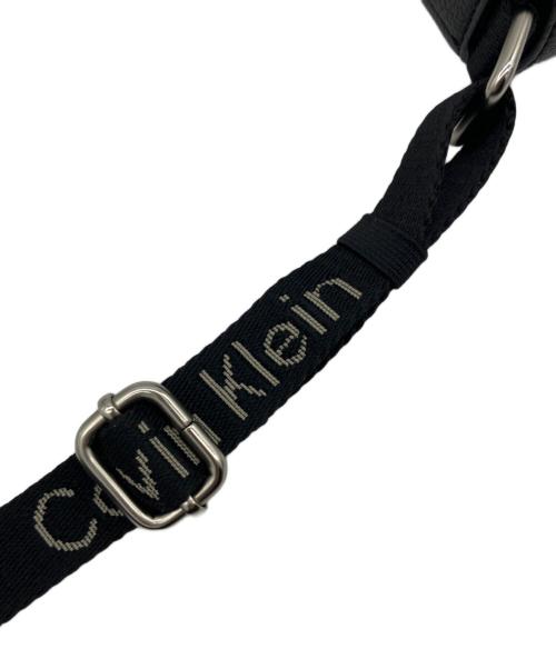 ck Calvin Klein（シーケーカルバンクライン）ck Calvin Klein (シーケーカルバンクライン) ショルダーポーチ ブラックの古着・服飾アイテム