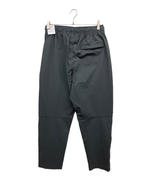 NIKE（ナイキ）NIKE (ナイキ) テック メンズ ウーブン パンツ グレー サイズ:L 未使用品の古着・服飾アイテム