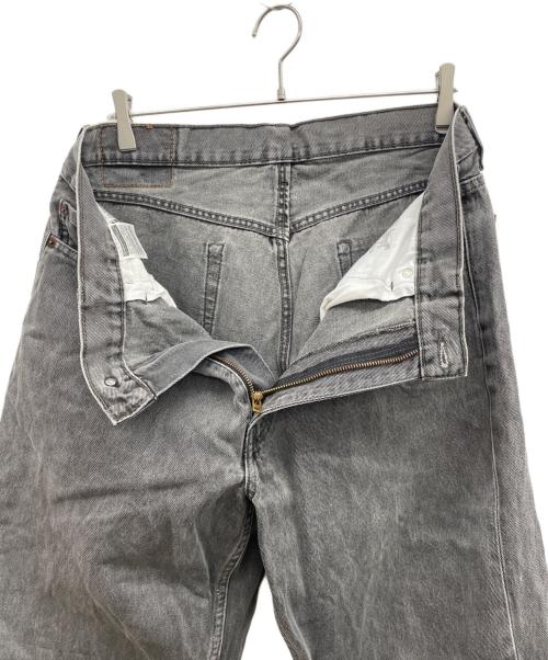 LEVI'S（リーバイス）LEVI'S (リーバイス) デニムパンツ グレー サイズ:W36　L32の古着・服飾アイテム