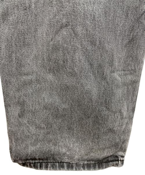 LEVI'S（リーバイス）LEVI'S (リーバイス) デニムパンツ グレー サイズ:W36　L32の古着・服飾アイテム