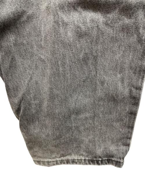 LEVI'S（リーバイス）LEVI'S (リーバイス) デニムパンツ グレー サイズ:W36　L32の古着・服飾アイテム