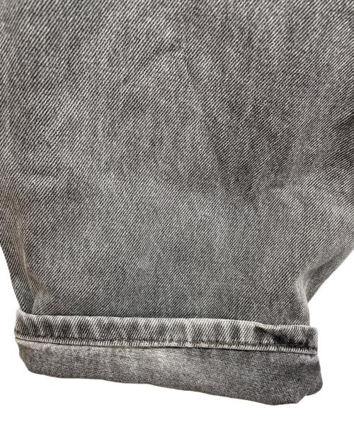 LEVI'S（リーバイス）LEVI'S (リーバイス) デニムパンツ グレー サイズ:W36　L32の古着・服飾アイテム