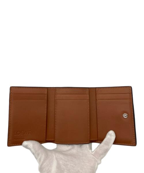 LOEWE（ロエベ）LOEWE (ロエベ) 3つ折り財布 ブラウンの古着・服飾アイテム