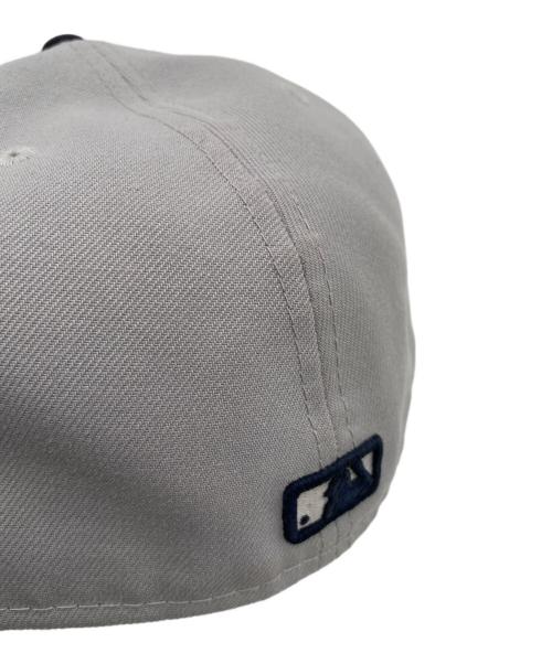 New Era（ニューエラ）New Era (ニューエラ) キャップ グレー×ネイビーの古着・服飾アイテム