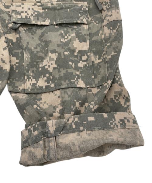 US ARMY（ユーエスアーミー）US ARMY (ユーエスアーミー) ミリタリーパンツ グリーン サイズ:LARGE SHORTの古着・服飾アイテム