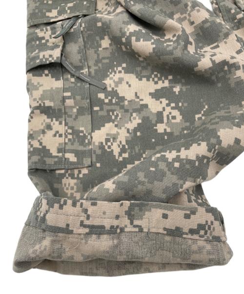 US ARMY（ユーエスアーミー）US ARMY (ユーエスアーミー) ミリタリーパンツ グリーン サイズ:LARGE SHORTの古着・服飾アイテム