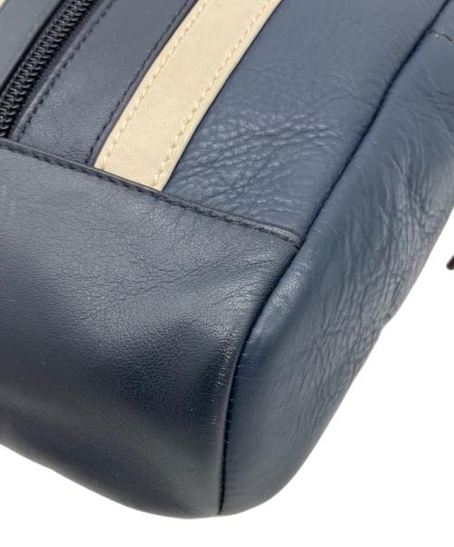 COACH（コーチ）COACH (コーチ) ボディーバッグの古着・服飾アイテム