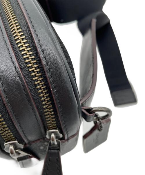 COACH（コーチ）COACH (コーチ) ボディーバッグ ブラックの古着・服飾アイテム