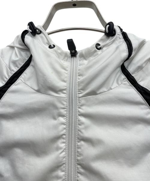 BEAMS（ビームス）BEAMS (ビームス) FUTURE ARCHIVE / 2TONE SPORT BLOUSON　マウンテンパーカー ホワイト サイズ:Mの古着・服飾アイテム