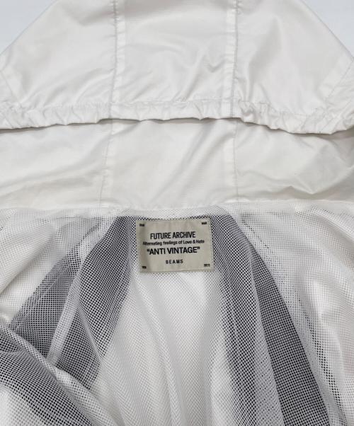 BEAMS（ビームス）BEAMS (ビームス) FUTURE ARCHIVE / 2TONE SPORT BLOUSON　マウンテンパーカー ホワイト サイズ:Mの古着・服飾アイテム