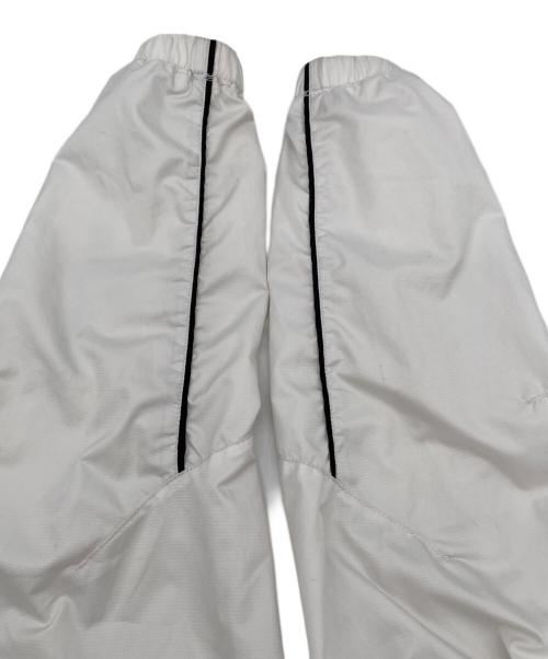 BEAMS（ビームス）BEAMS (ビームス) FUTURE ARCHIVE / 2TONE SPORT BLOUSON　マウンテンパーカー ホワイト サイズ:Mの古着・服飾アイテム