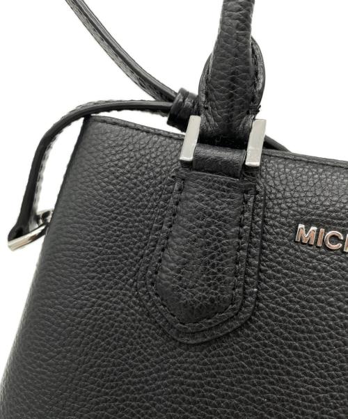 MICHAEL KORS（マイケルコース）MICHAEL KORS (マイケルコース) ショルダーバッグ ブラックの古着・服飾アイテム