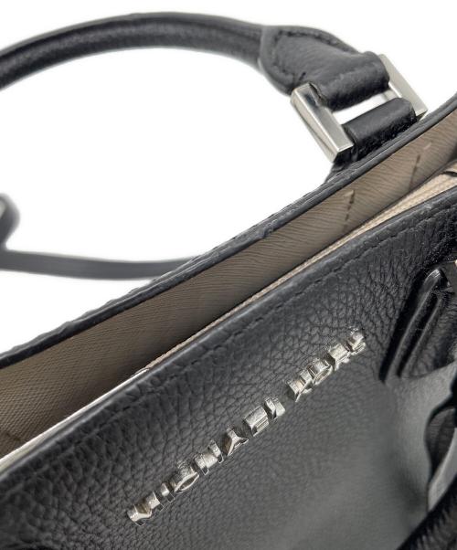 MICHAEL KORS（マイケルコース）MICHAEL KORS (マイケルコース) ショルダーバッグ ブラックの古着・服飾アイテム