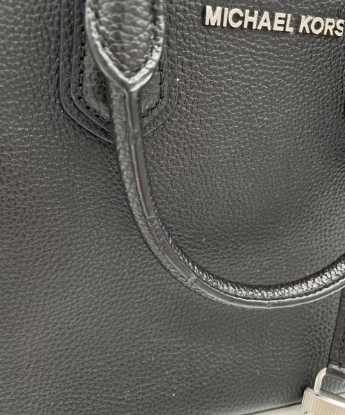 MICHAEL KORS（マイケルコース）MICHAEL KORS (マイケルコース) ショルダーバッグ ブラックの古着・服飾アイテム