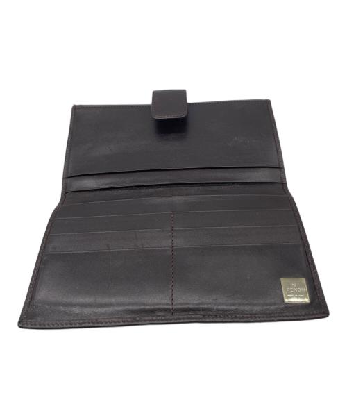 FENDI（フェンディ）FENDI (フェンディ) 長財布 ブラウンの古着・服飾アイテム