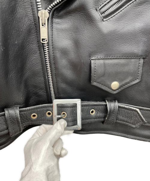 AC/DC（エーシー・ディーシー）AC/DC (エーシー・ディーシー) レザージャケット ブラック サイズ:34の古着・服飾アイテム