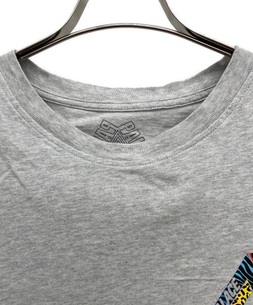 PALACE（パレス）PALACE (パレス) 半袖カットソー グレー サイズ:Lの古着・服飾アイテム