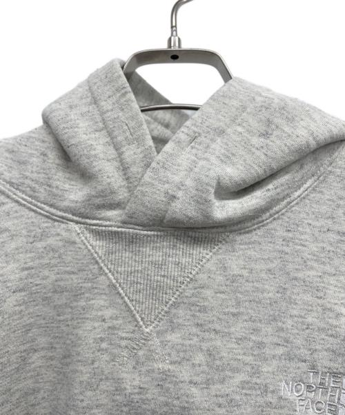 THE NORTH FACE（ザ ノース フェイス）THE NORTH FACE (ザ ノース フェイス) プルオーバーパーカー グレー サイズ:Mの古着・服飾アイテム