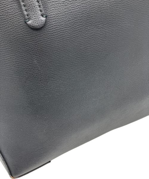 BURBERRY（バーバリー）BURBERRY (バーバリー) トートバッグ ブラックの古着・服飾アイテム