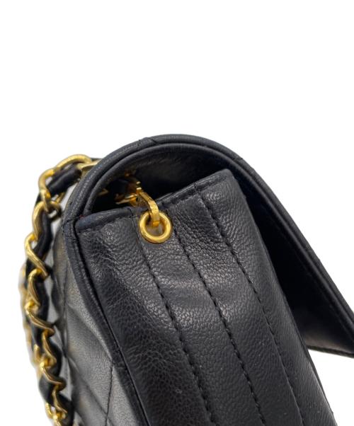 CHANEL（シャネル）CHANEL (シャネル) チェーンショルダーバッグ ブラックの古着・服飾アイテム