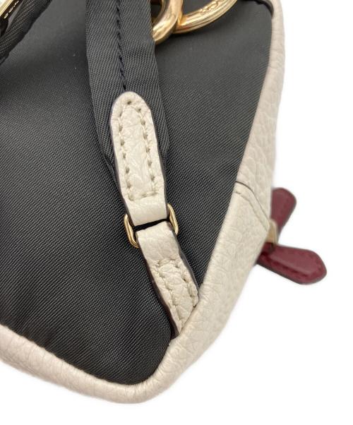 COACH（コーチ）COACH (コーチ) チャーム ピンク×オレンジの古着・服飾アイテム