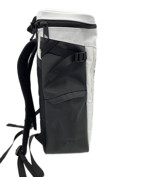 THE NORTH FACE（ザ ノース フェイス）THE NORTH FACE (ザ ノース フェイス) BCヒューズボックス2　バックパック ホワイトの古着・服飾アイテム