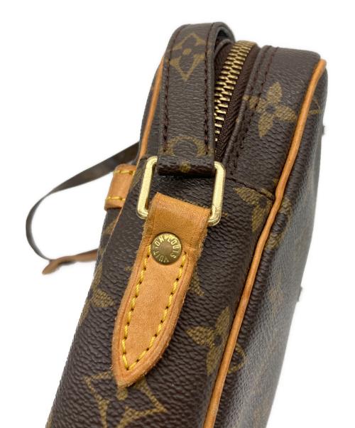 LOUIS VUITTON（ルイ ヴィトン）LOUIS VUITTON (ルイ ヴィトン) ダヌーヴ　モノグラム　ショルダーバッグ ブラウンの古着・服飾アイテム