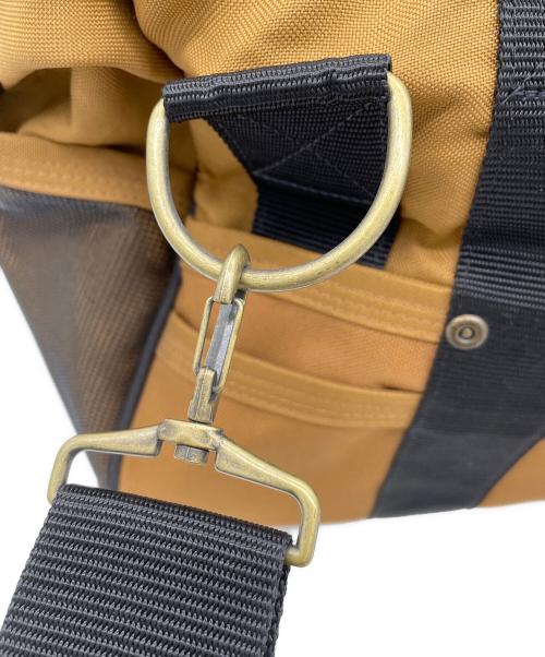 CarHartt（カーハート）CarHartt (カーハート) ボストンバッグ ブラウンの古着・服飾アイテム