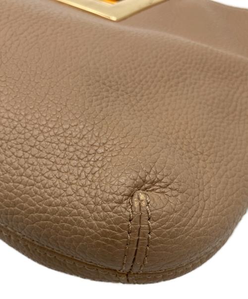 MICHAEL KORS（マイケルコース）MICHAEL KORS (マイケルコース) クラッチバッグ ブラウンの古着・服飾アイテム