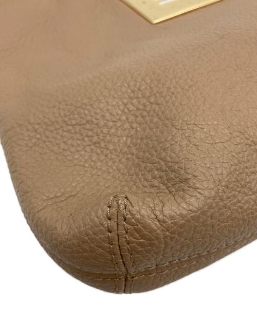 MICHAEL KORS（マイケルコース）MICHAEL KORS (マイケルコース) クラッチバッグ ブラウンの古着・服飾アイテム