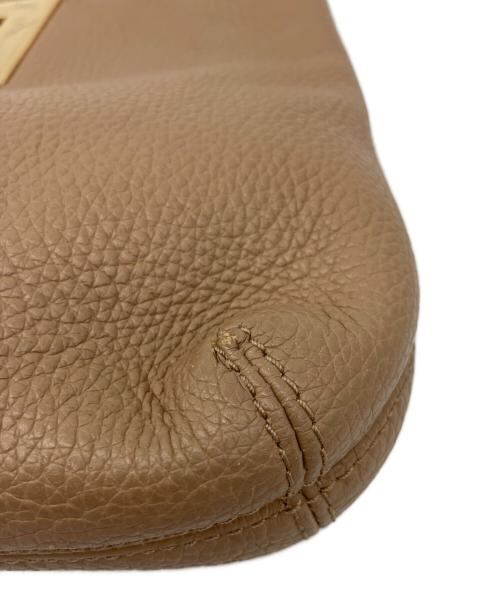 MICHAEL KORS（マイケルコース）MICHAEL KORS (マイケルコース) クラッチバッグ ブラウンの古着・服飾アイテム