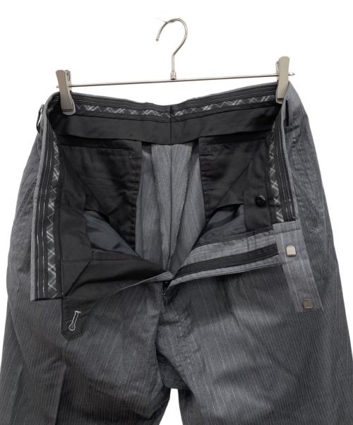 BURBERRY BLACK LABEL（バーバリーブラックレーベル）BURBERRY BLACK LABEL (バーバリーブラックレーベル) パンツ グレー サイズ:40Lの古着・服飾アイテム