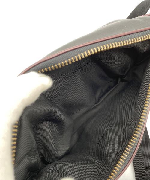 COACH（コーチ）COACH (コーチ) ボディーバッグ ブラックの古着・服飾アイテム