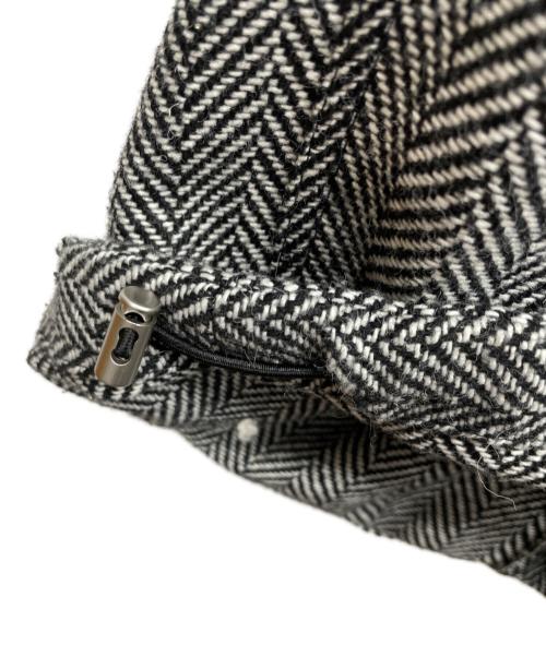 A.F ARTEFACT（エーエフ アーティファクト）A.F ARTEFACT (エーエフ アーティファクト) 別注HERRINGBONE CARGO PAN　ワイドカーゴパンツ グレー サイズ:2の古着・服飾アイテム