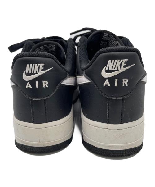 NIKE（ナイキ）NIKE (ナイキ) Air FORCE 1 '07 ブラック×ホワイト サイズ:27の古着・服飾アイテム