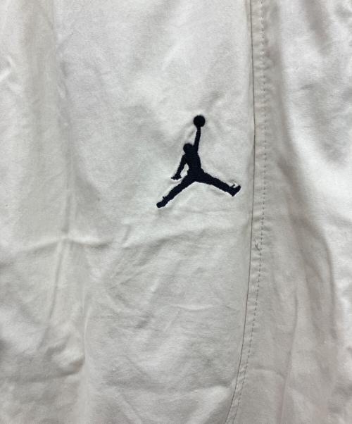 NIKE（ナイキ）NIKE (ナイキ) ジョガーパンツ ホワイト サイズ:Lの古着・服飾アイテム