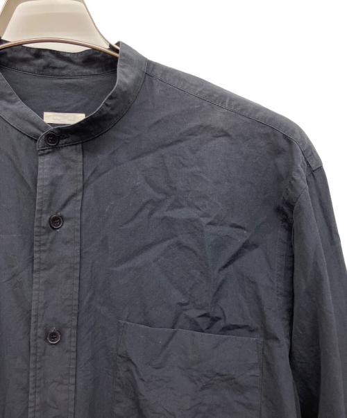 COMOLI（コモリ）COMOLI (コモリ) バンドカラーシャツ サイズ:1の古着・服飾アイテム