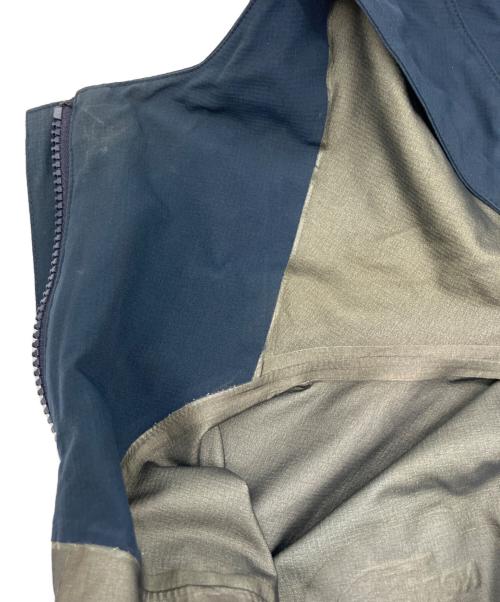 THE NORTH FACE（ザ ノース フェイス）THE NORTH FACE (ザ ノース フェイス) マウンテンパーカー ネイビー サイズ:Lの古着・服飾アイテム