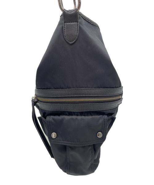 BURBERRY BLUE LABEL（バーバリー ブルー レーベル）BURBERRY BLUE LABEL (バーバリー ブルー レーベル) ワンショルダーナイロンバッグ ブラックの古着・服飾アイテム