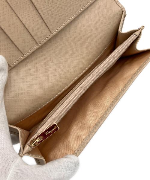 Salvatore Ferragamo（サルヴァトーレ フェラガモ）Salvatore Ferragamo (サルヴァトーレ フェラガモ) 長財布 ピンクの古着・服飾アイテム