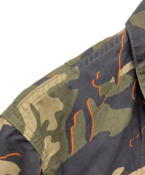 AVIREX（アヴィレックス）AVIREX (アヴィレックス) 半袖シャツ グリーン サイズ:Lの古着・服飾アイテム