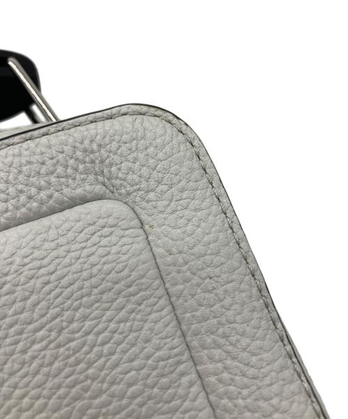 MARC JACOBS（マークジェイコブス）MARC JACOBS (マークジェイコブス) ショルダーバッグ グレーの古着・服飾アイテム