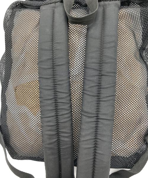 EASTPAK（イーストパック）EASTPAK (イーストパック) メッシュリュック ブラックの古着・服飾アイテム