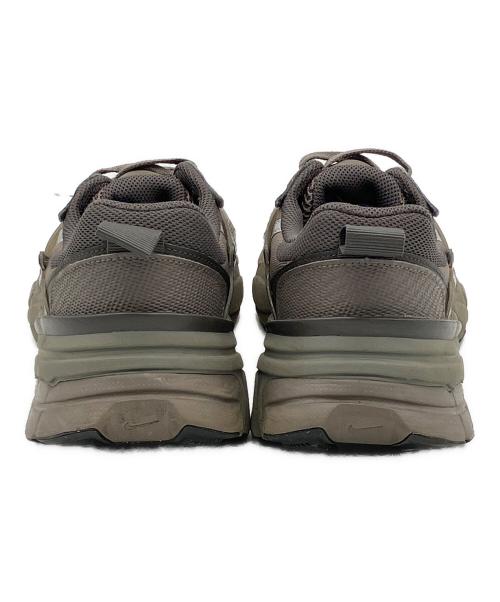 NIKE（ナイキ）NIKE (ナイキ) V2K RUN グレー サイズ:28㎝の古着・服飾アイテム
