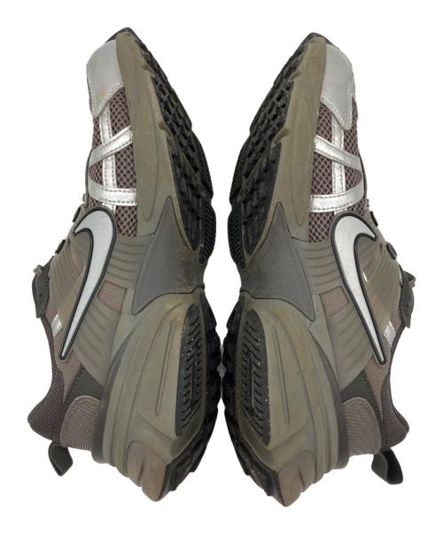 NIKE（ナイキ）NIKE (ナイキ) V2K RUN グレー サイズ:28㎝の古着・服飾アイテム